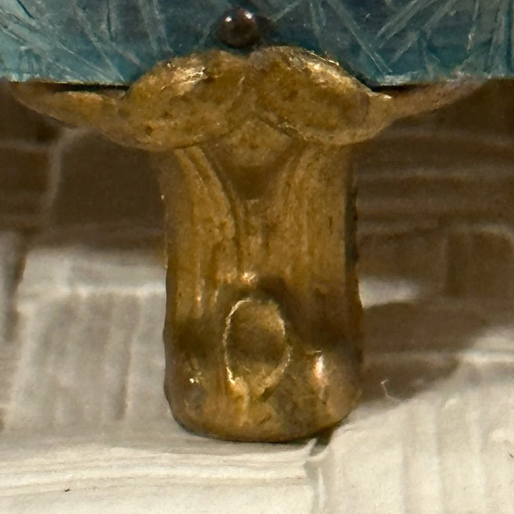 ANTIQUE VASELINE URANIUM GLASS powder puff bowl inside a tin lidded container - Picture 9 of 16